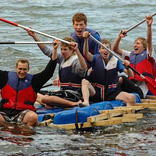 Klassenfahrten Anbieter – Siegreich in Schwerin
